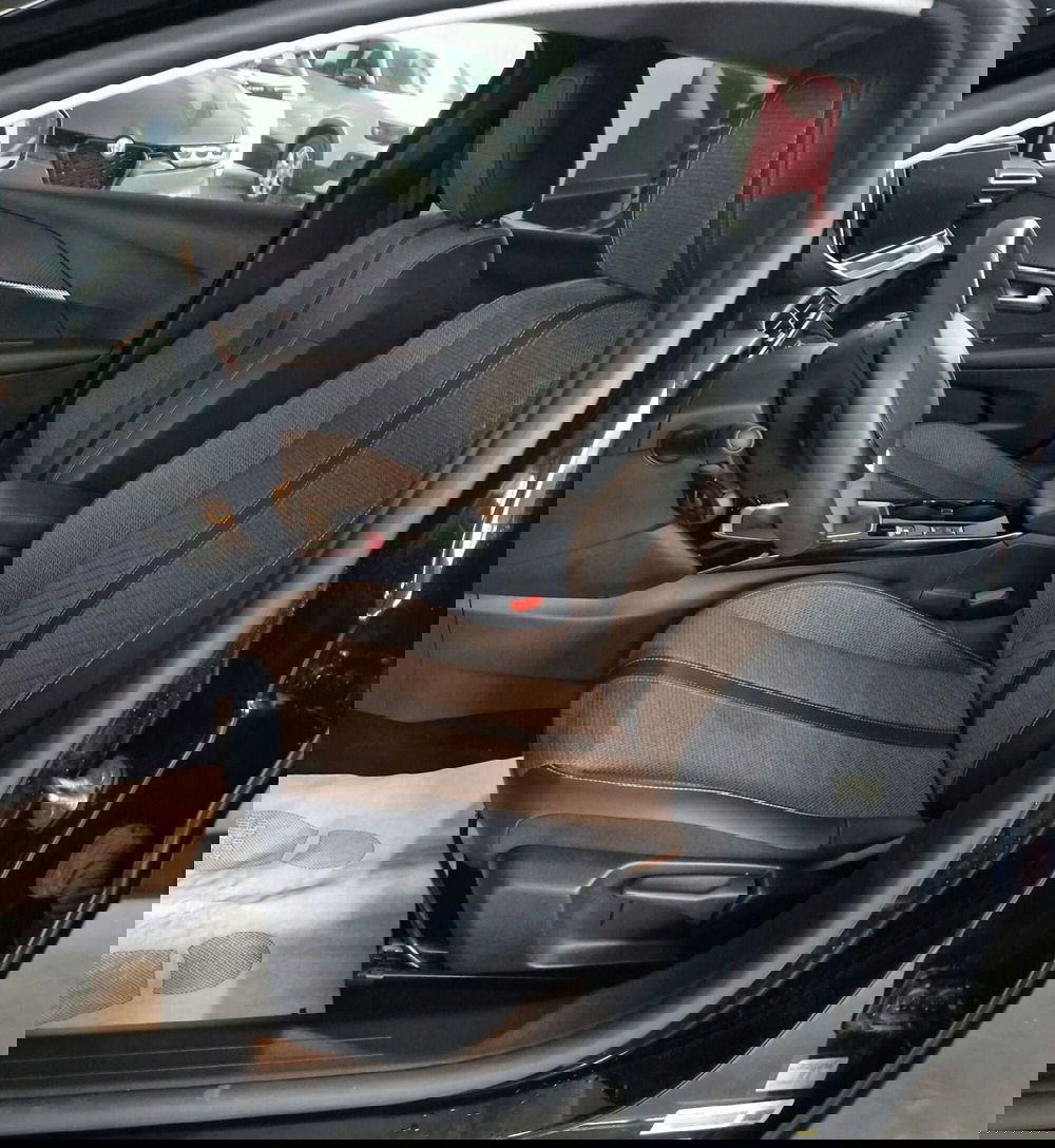 Peugeot 208 usata a Terni (7)