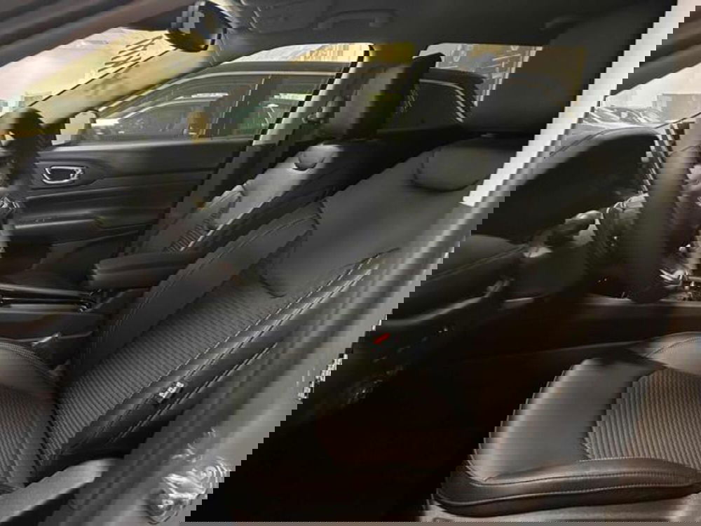 Jeep Compass nuova a Vercelli (8)