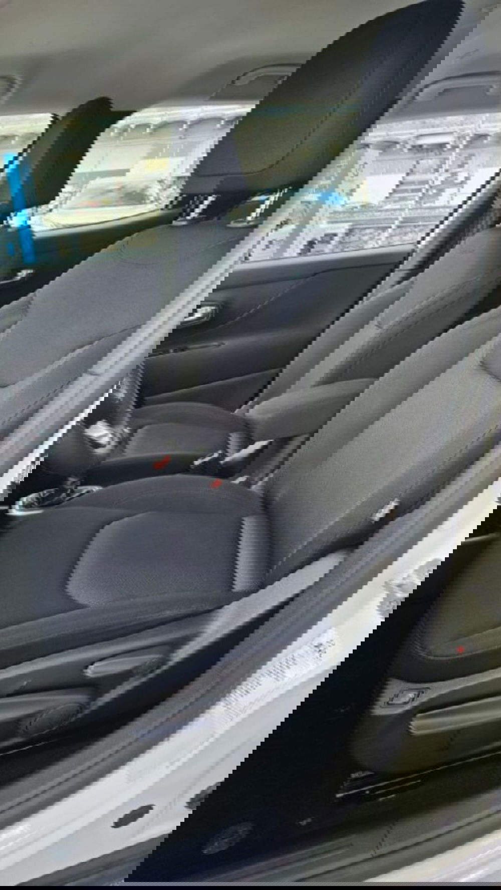 Jeep Renegade usata a Lucca (12)