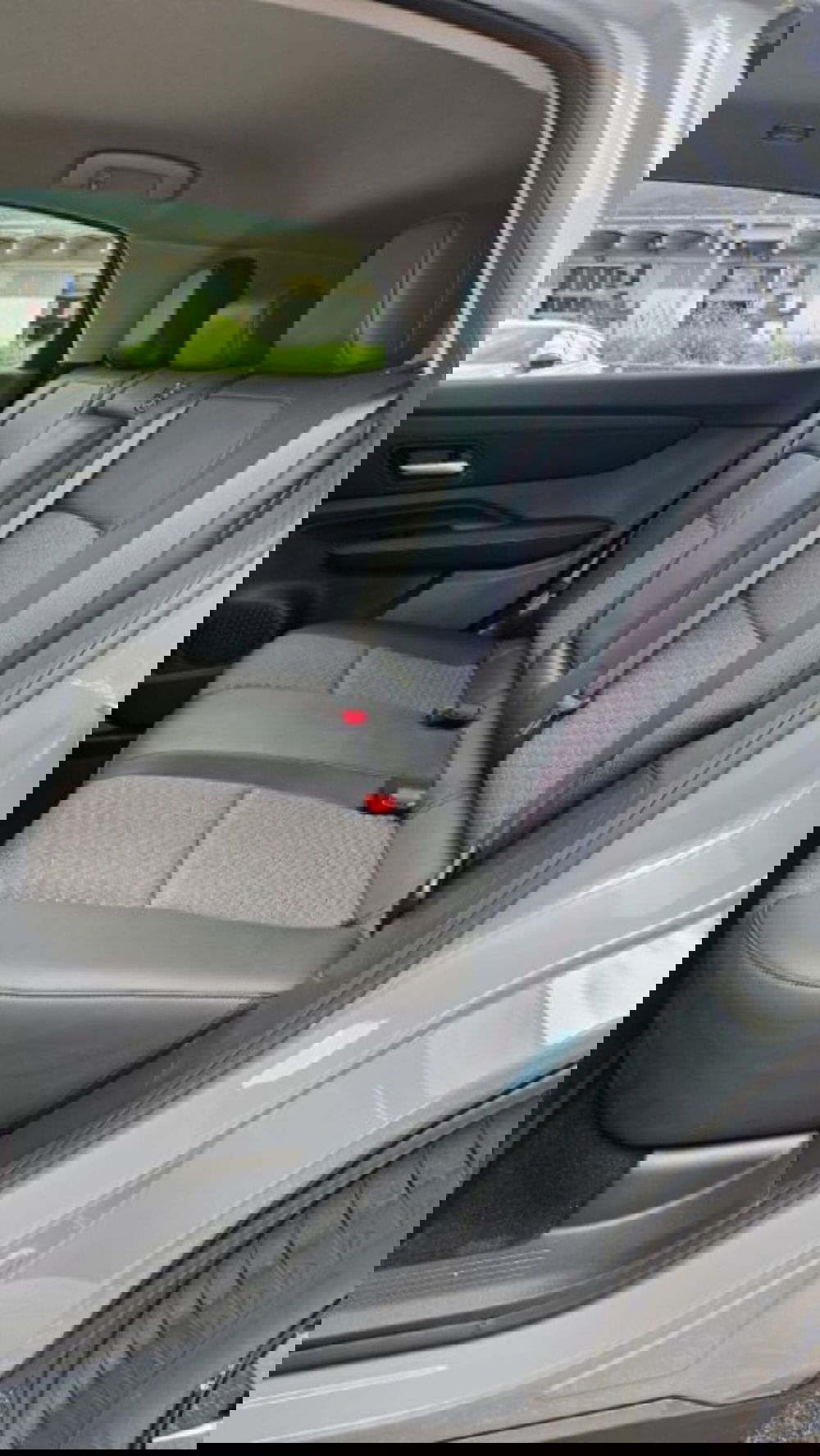 Nissan Ariya nuova a Lucca (11)