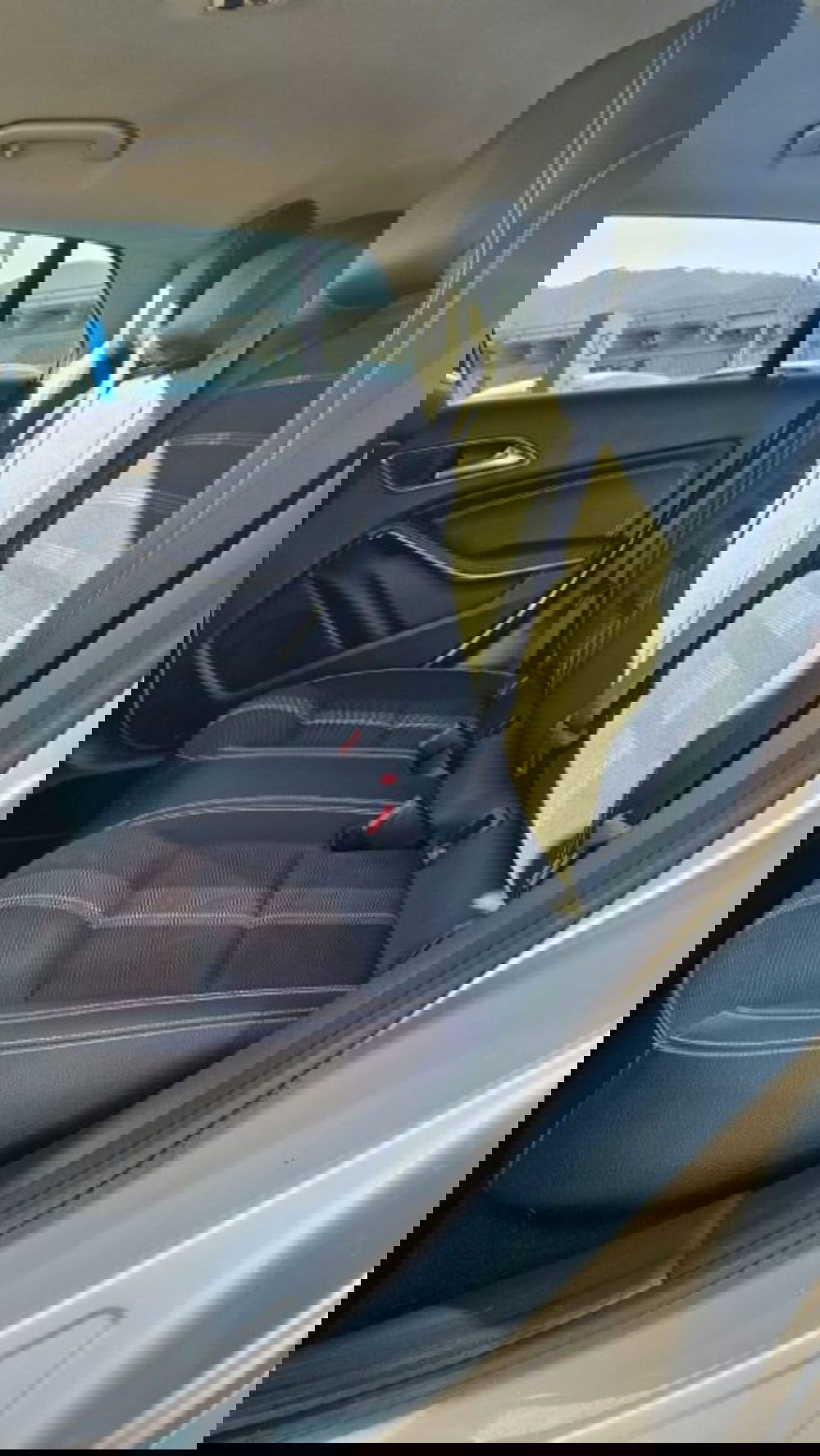 Mercedes-Benz CLA usata a Lucca (18)