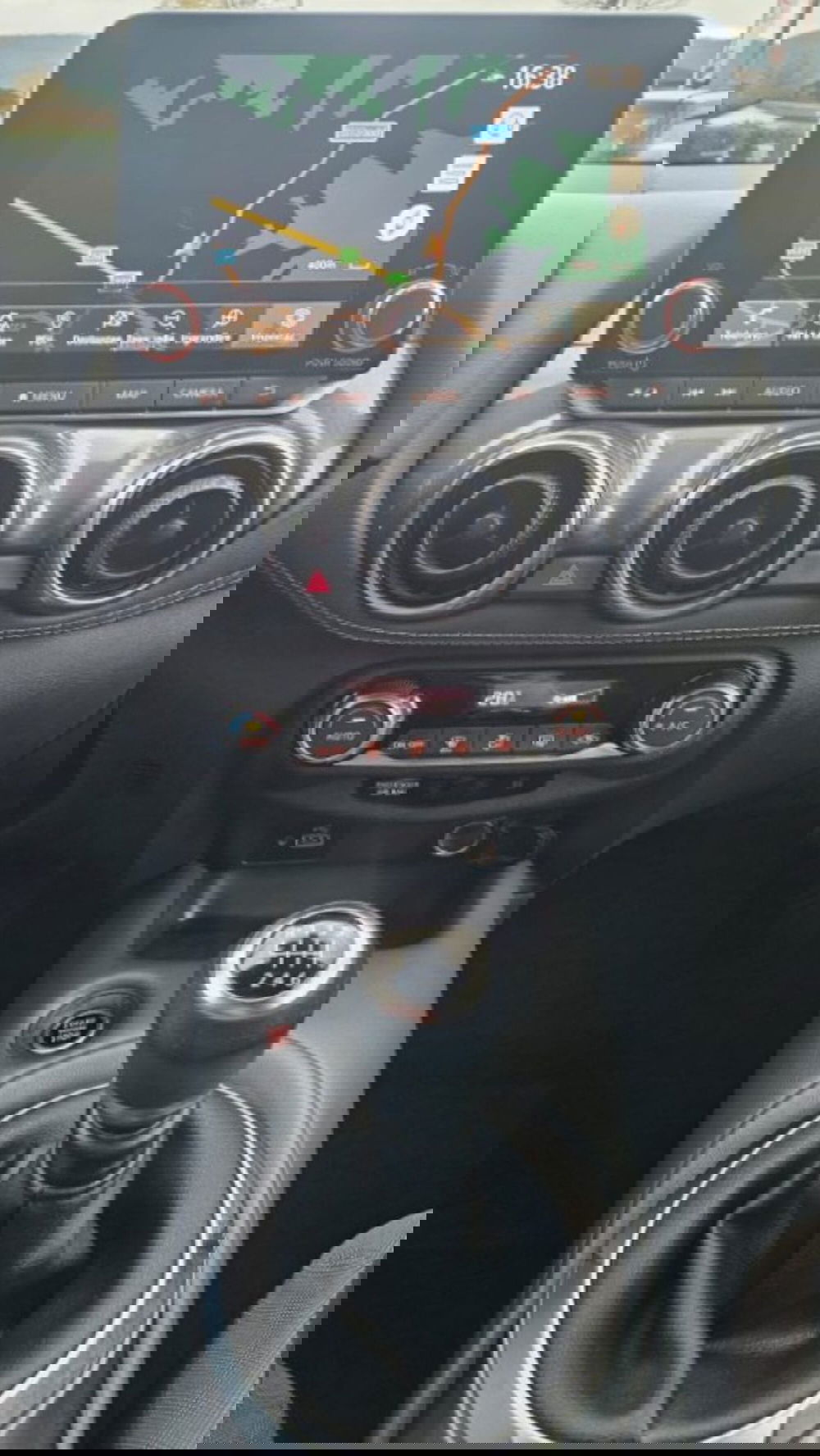 Nissan Juke usata a Lucca (9)