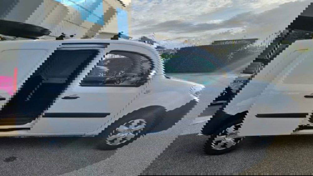 Nissan NV250 usata a Lucca (4)