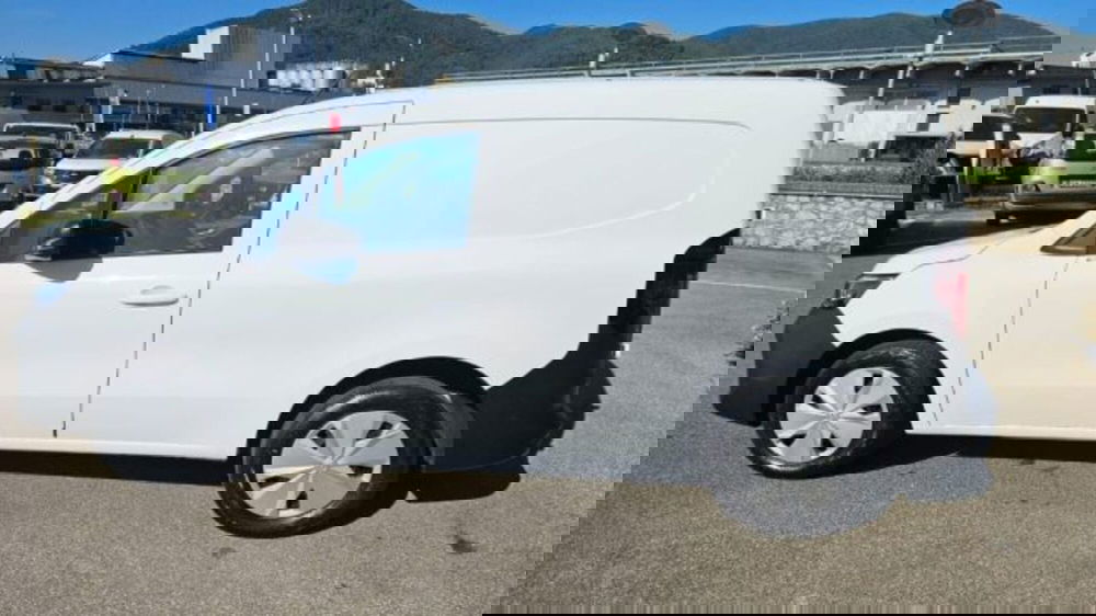 Nissan Townstar usata a Lucca (8)