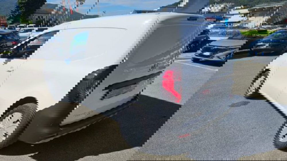 Nissan Townstar usata a Lucca (10)