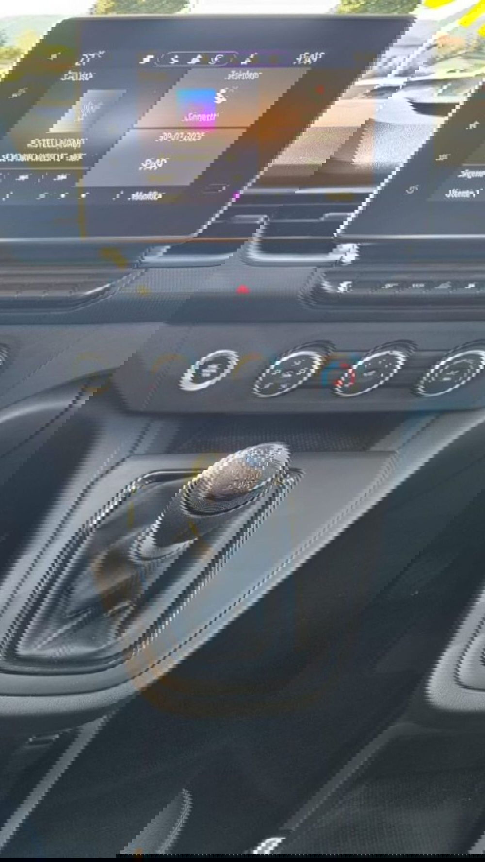 Nissan Townstar usata a Lucca (13)