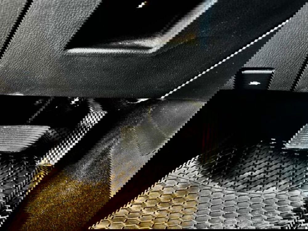 Ford Ranger Pick-up usata a Sassari (17)