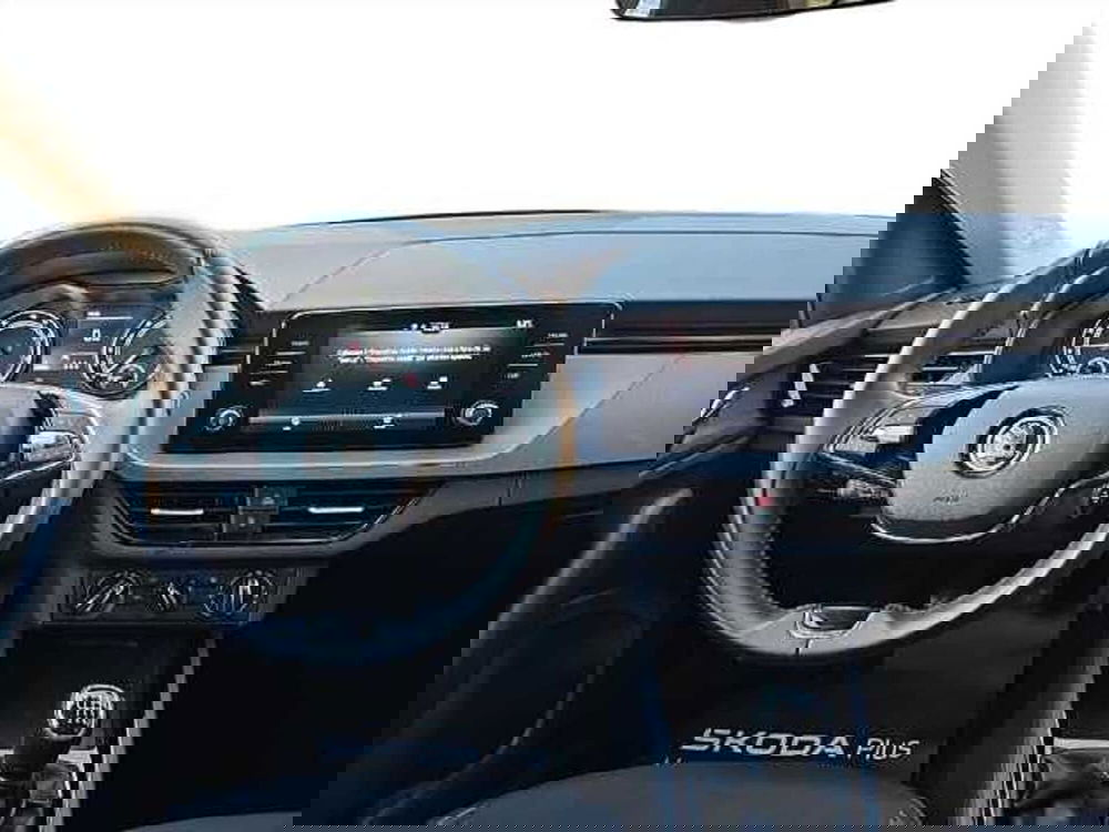 Skoda Kamiq usata a Lecco (11)