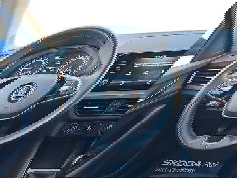 Skoda Kamiq usata a Lecco (12)