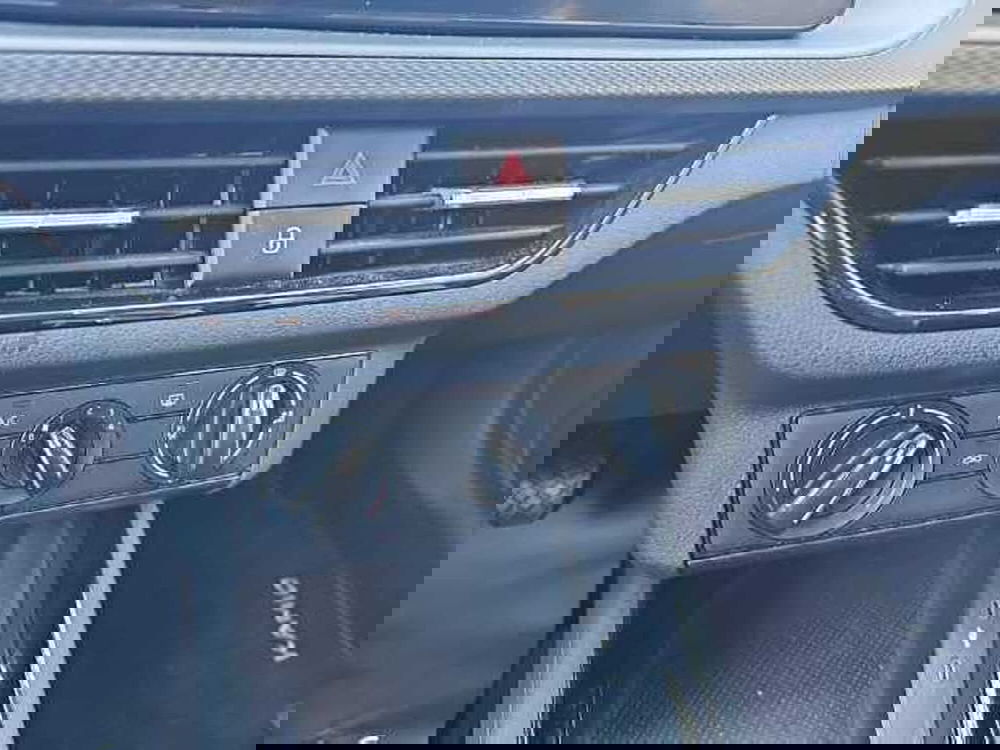 Skoda Kamiq usata a Lecco (14)