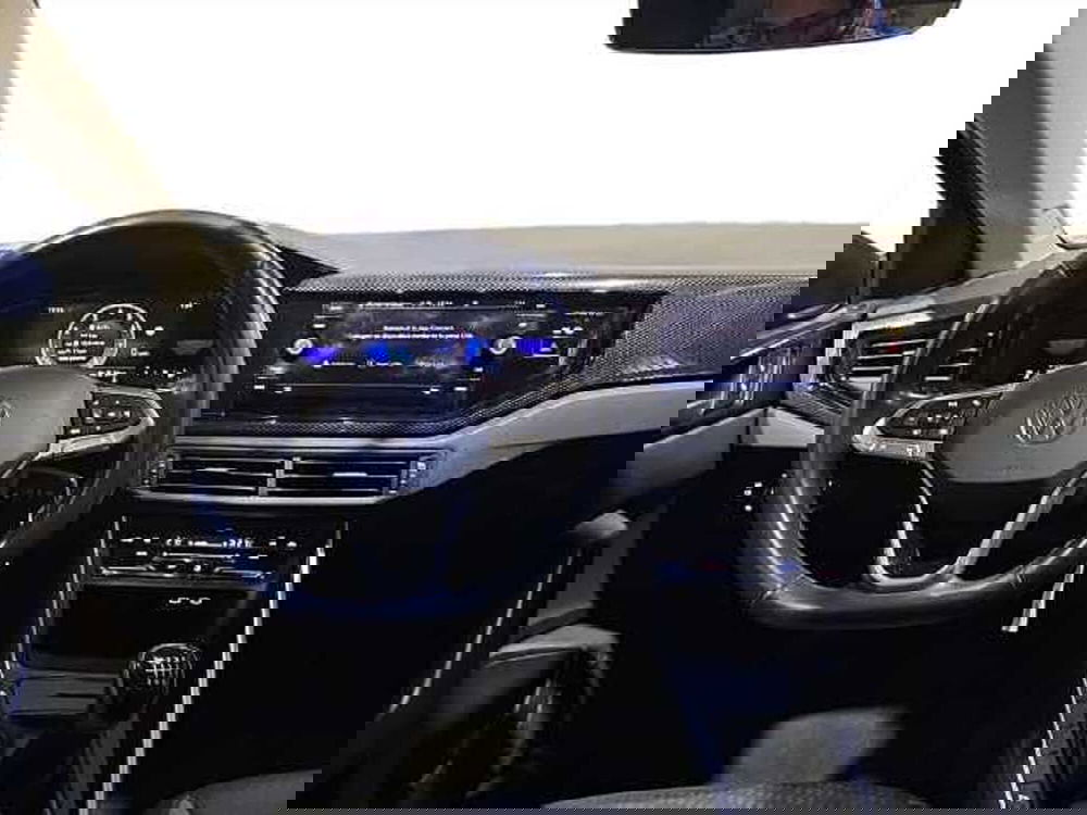 Volkswagen Taigo usata a Lecco (12)