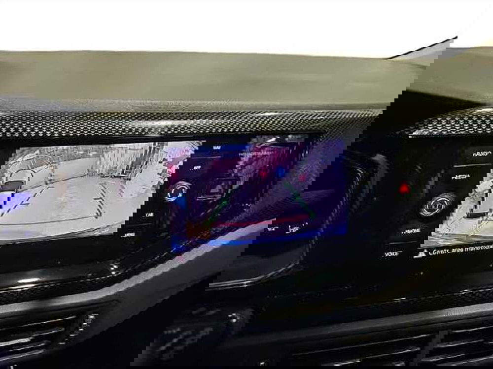 Volkswagen Taigo usata a Lecco (15)