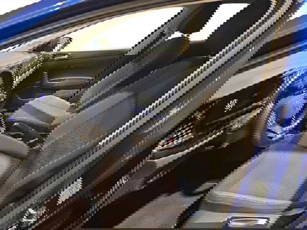 Volkswagen Taigo usata a Lecco (9)