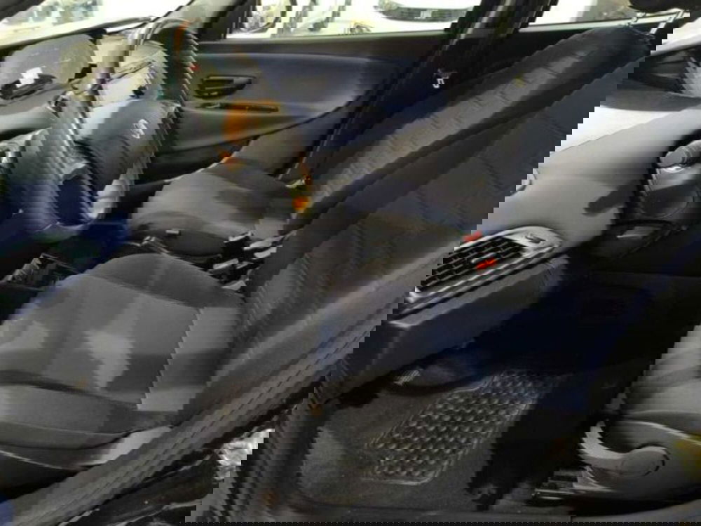 Lancia Ypsilon usata a Caltanissetta (14)