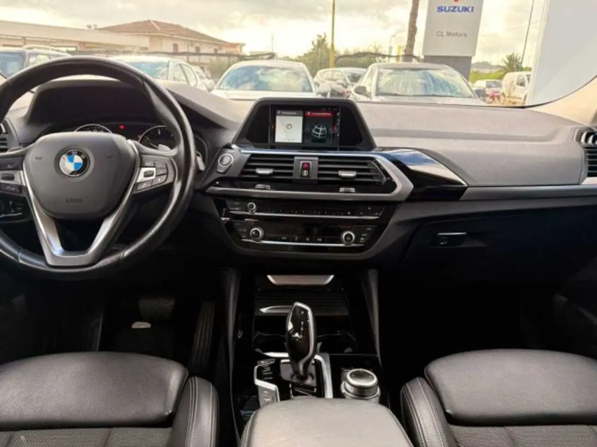 BMW X4 usata a Caltanissetta (14)