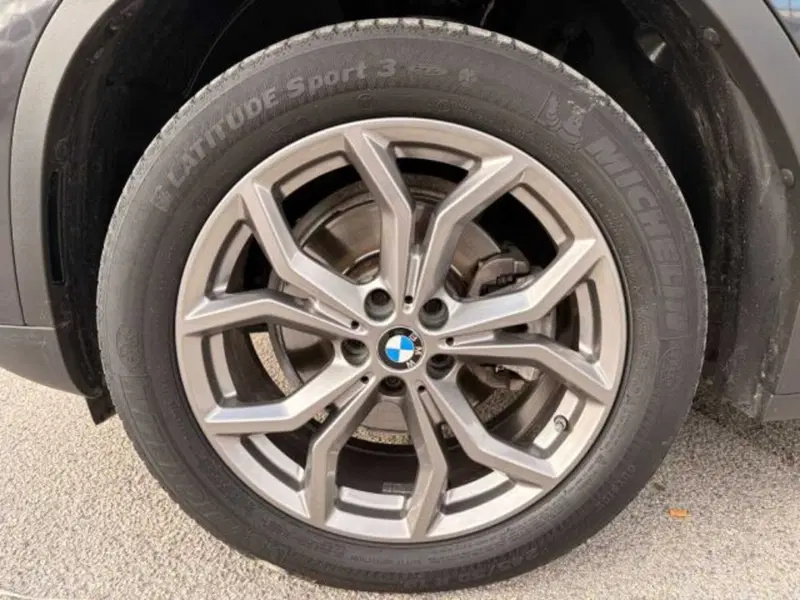 BMW X4 usata a Caltanissetta (9)