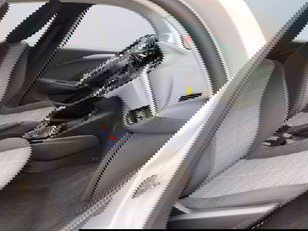 Opel Corsa usata a Milano (11)