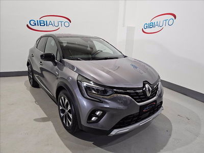 Renault Captur 1.0 tce Techno 90cv del 2023 usata a Palermo