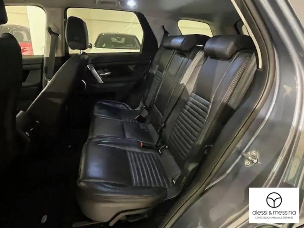 Land Rover Discovery Sport usata a Catania (13)