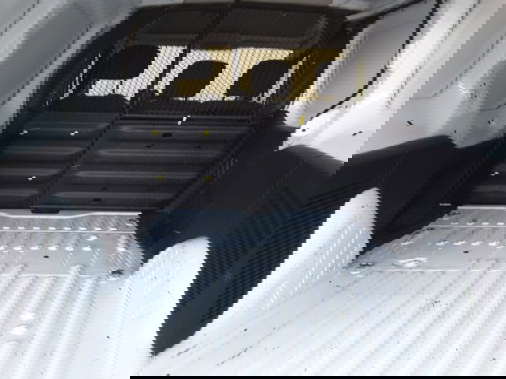 Peugeot Partner Furgone nuova a Firenze (15)