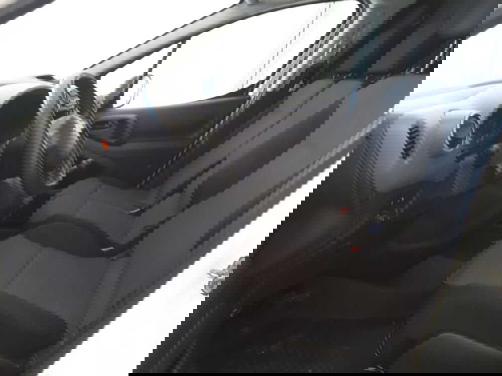 Peugeot Partner Furgone nuova a Firenze (5)