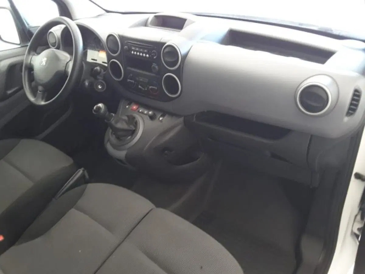 Peugeot Partner Furgone usata a Firenze (9)