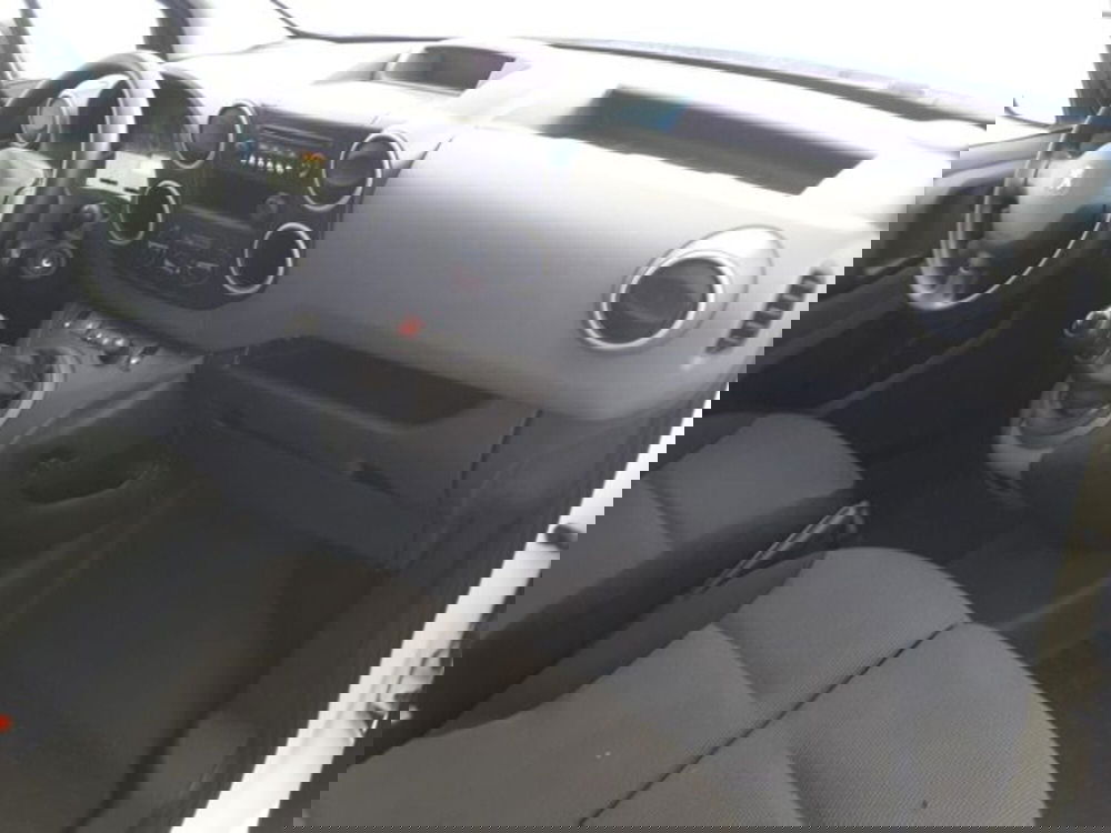 Peugeot Partner Furgone nuova a Firenze (9)