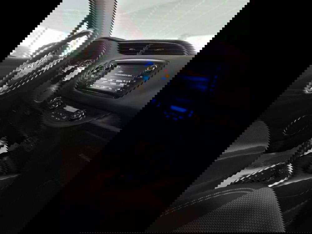 Toyota Yaris usata a Torino (11)