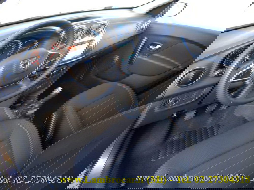 Dacia Sandero usata a Milano (3)