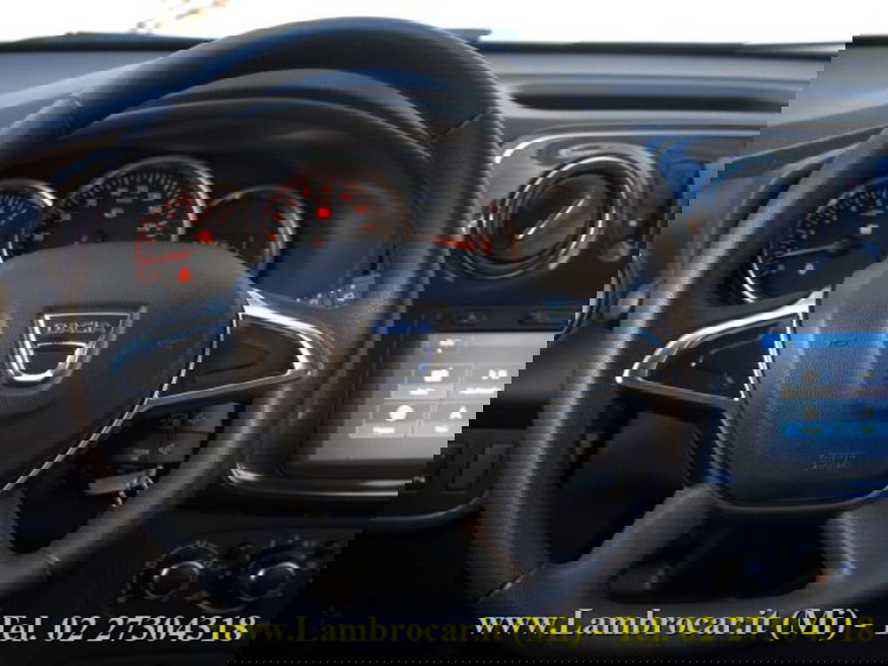 Dacia Sandero usata a Milano (6)