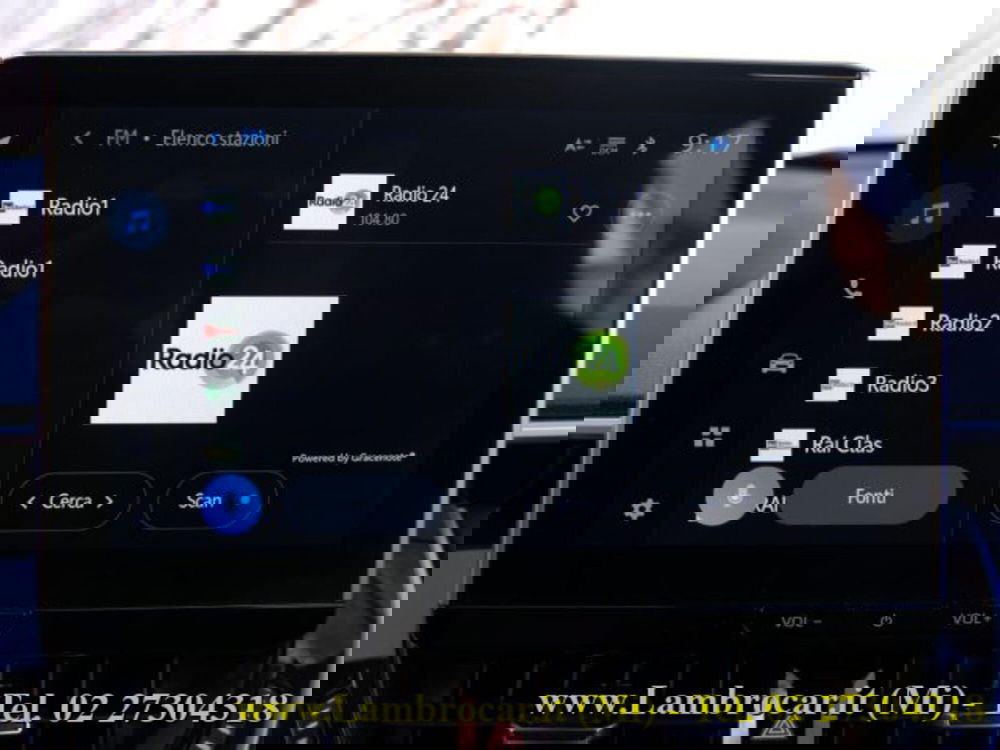 Toyota Corolla Cross Hybrid usata a Milano (10)