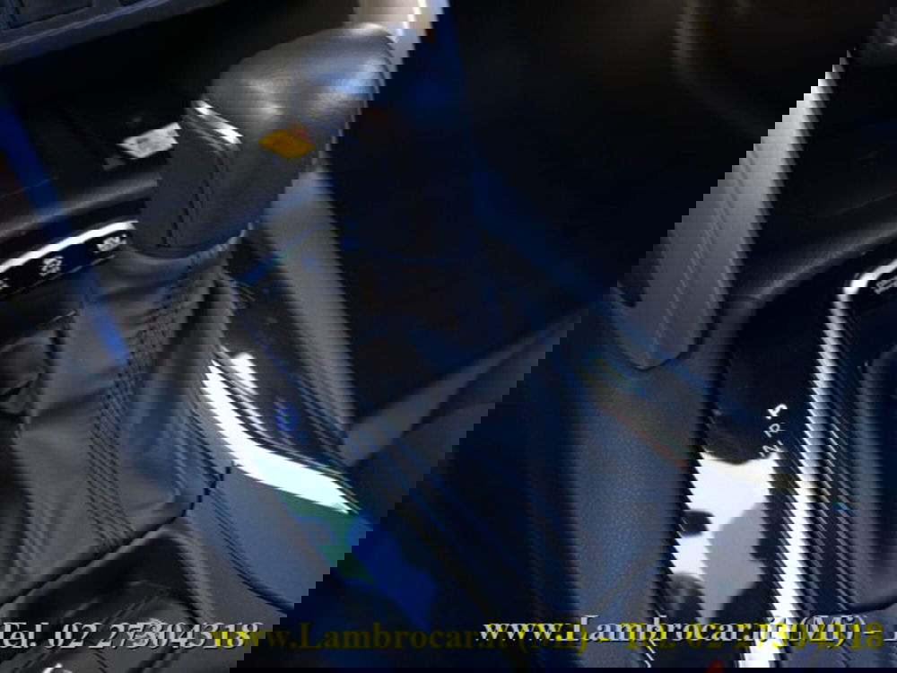 Toyota Corolla Cross Hybrid usata a Milano (11)