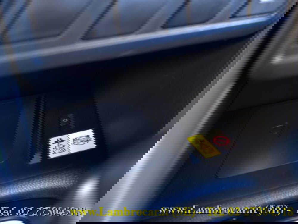 Toyota Corolla Cross Hybrid usata a Milano (20)