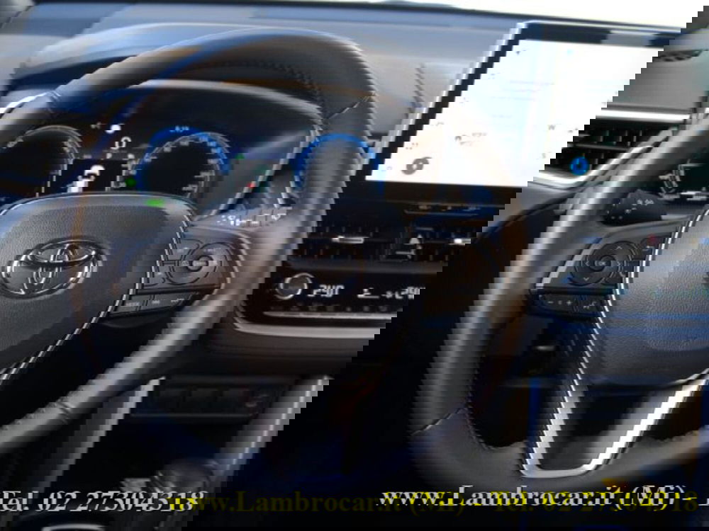Toyota Corolla Cross Hybrid usata a Milano (6)