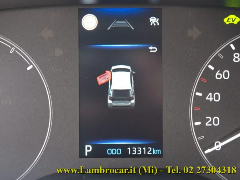 Toyota Yaris Cross usata a Milano (7)