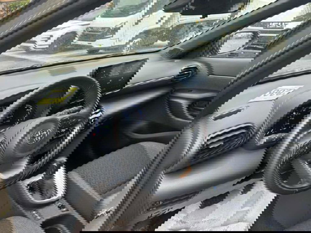 Toyota Yaris Cross usata a Lucca (11)