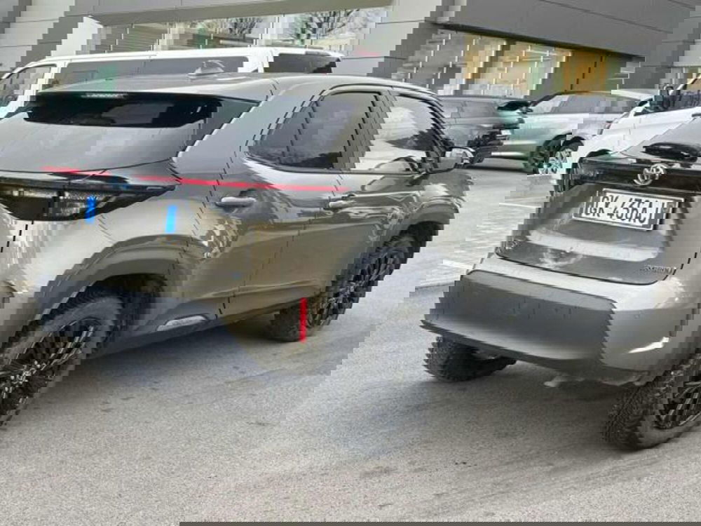 Toyota Yaris Cross usata a Lucca (3)