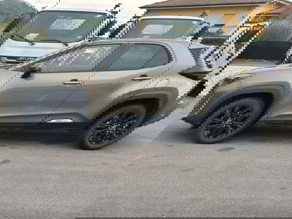 Toyota Yaris Cross usata a Lucca (6)