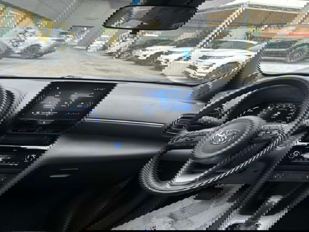 Toyota Yaris Cross usata a Lucca (9)