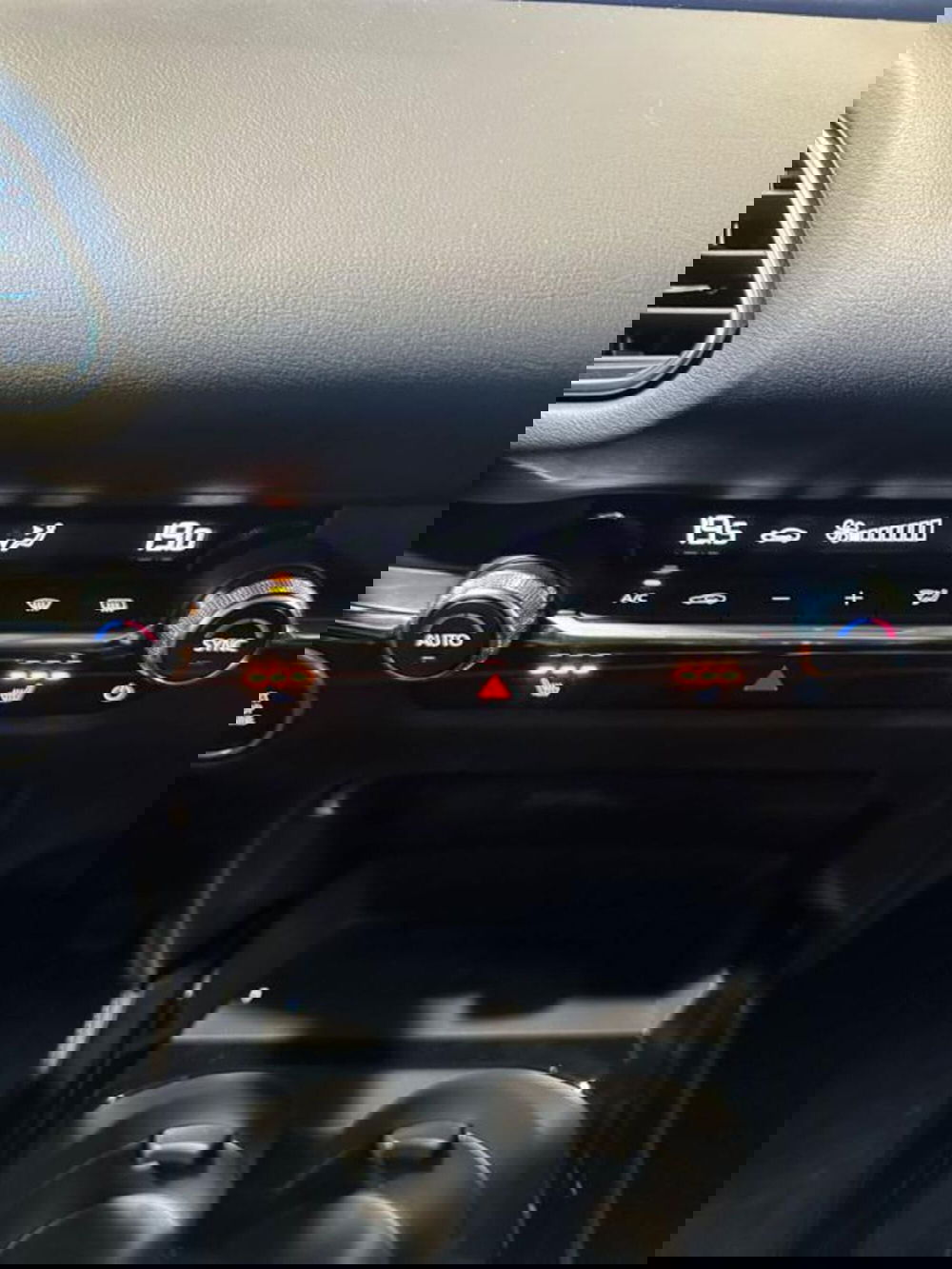 Mazda CX-30 nuova a Como (11)