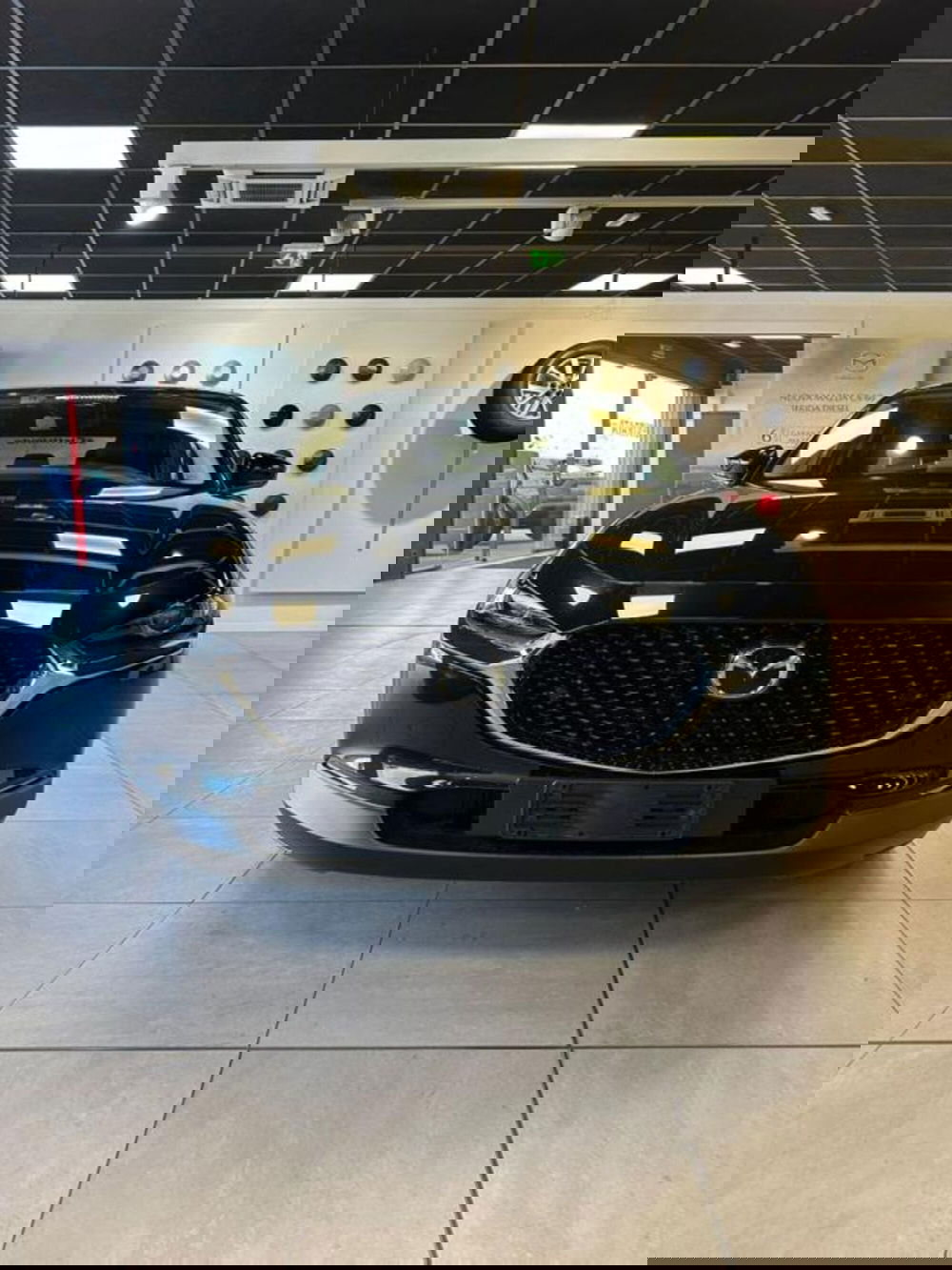 Mazda CX-30 nuova a Como (3)