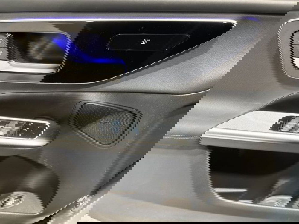 Mercedes-Benz GLC nuova a Bologna (10)