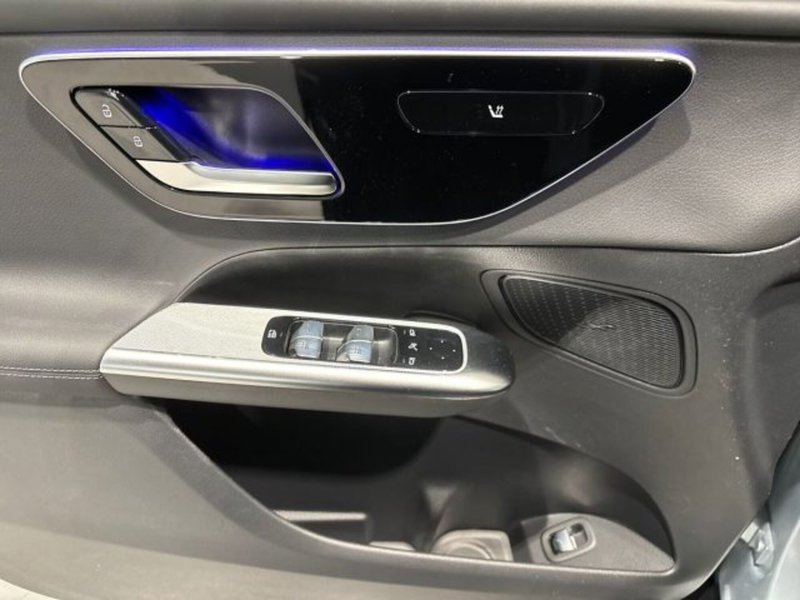 Mercedes-Benz GLC nuova a Bologna (10)