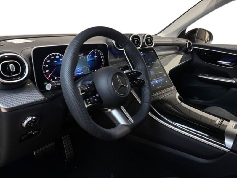 Mercedes-Benz GLC nuova a Bologna (11)