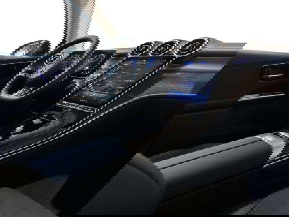 Mercedes-Benz GLC nuova a Bologna (15)