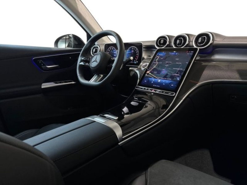Mercedes-Benz GLC nuova a Bologna (15)