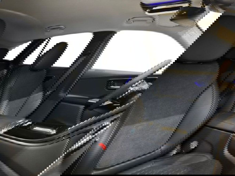 Mercedes-Benz GLC nuova a Bologna (16)