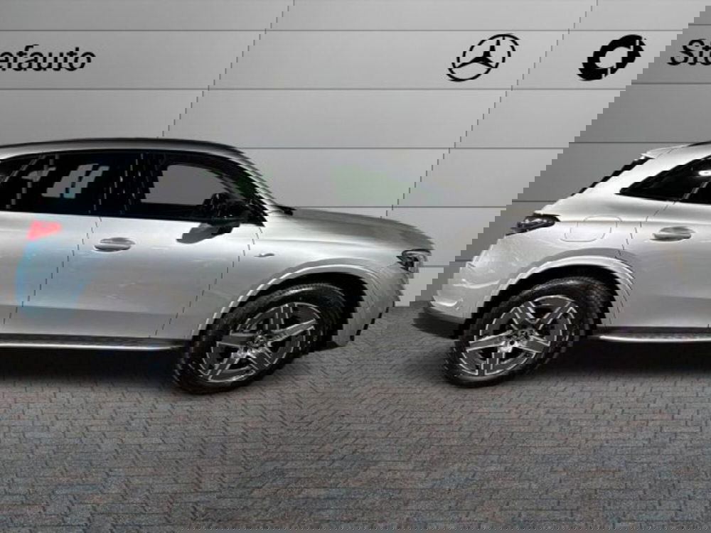 Mercedes-Benz GLC nuova a Bologna (2)