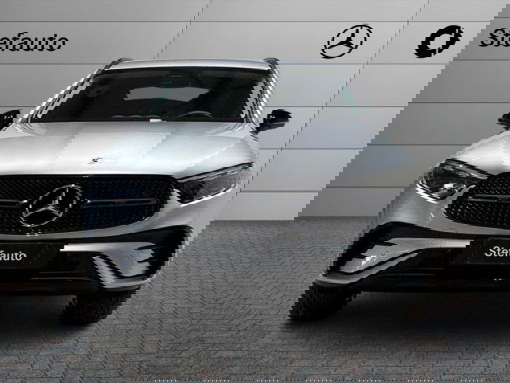 Mercedes-Benz GLC nuova a Bologna (4)