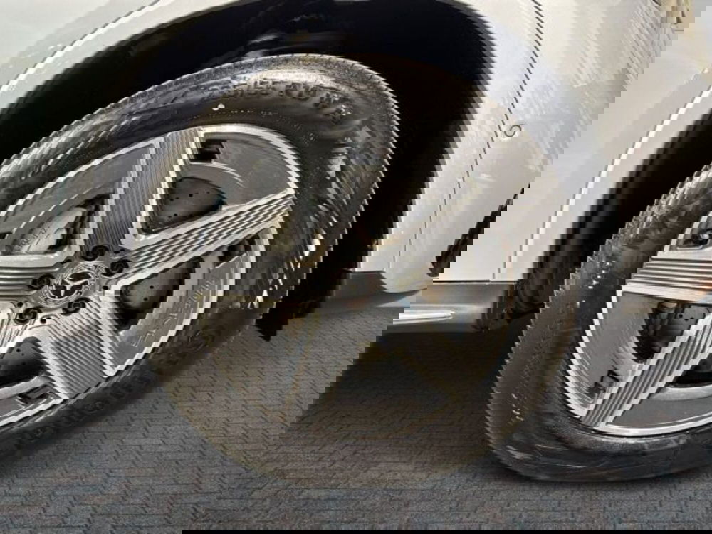 Mercedes-Benz GLC nuova a Bologna (8)